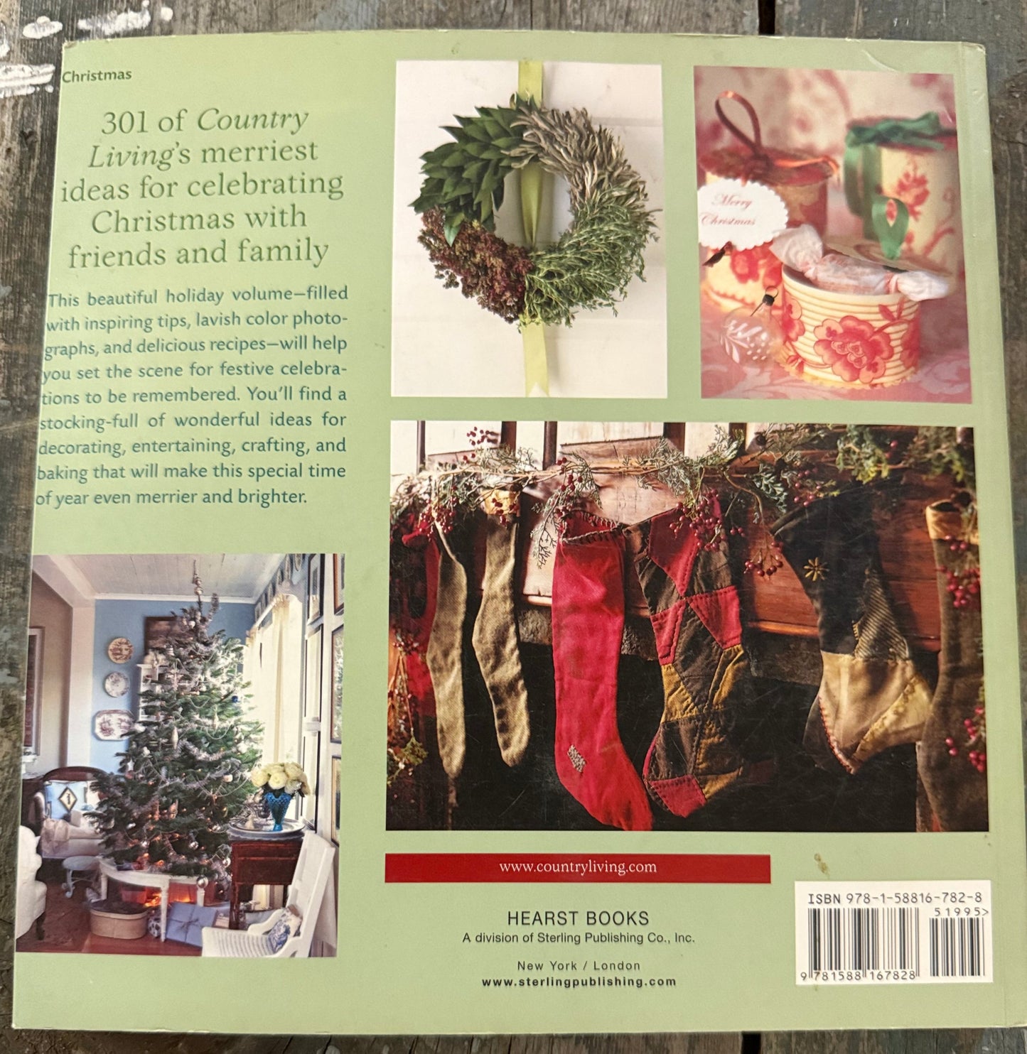 Country Living Merry & Bright: 301 Festive Ideas for Celebrating Christmas